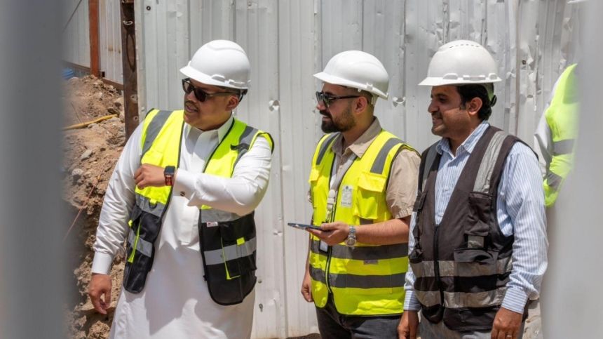 صور.. جولات رقابية لضمان الالتزام بكود البناء السعودي في الطائف