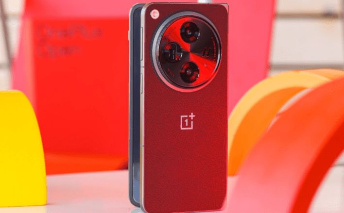 تكنولوجيا: وان بلس تدعم OnePlus Open 2 القادم بسعة كبيرة للبطارية