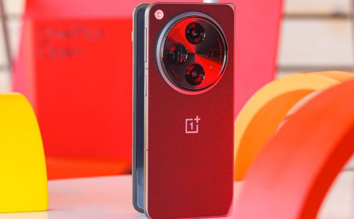 تكنولوجيا: وان بلس تدعم OnePlus Open 2 القادم بسعة كبيرة للبطارية