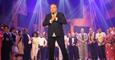 عرض مسرحية 90/80 فى مهرجان العلمين بعد نجاحها بالقاهرة وعدة محافظات