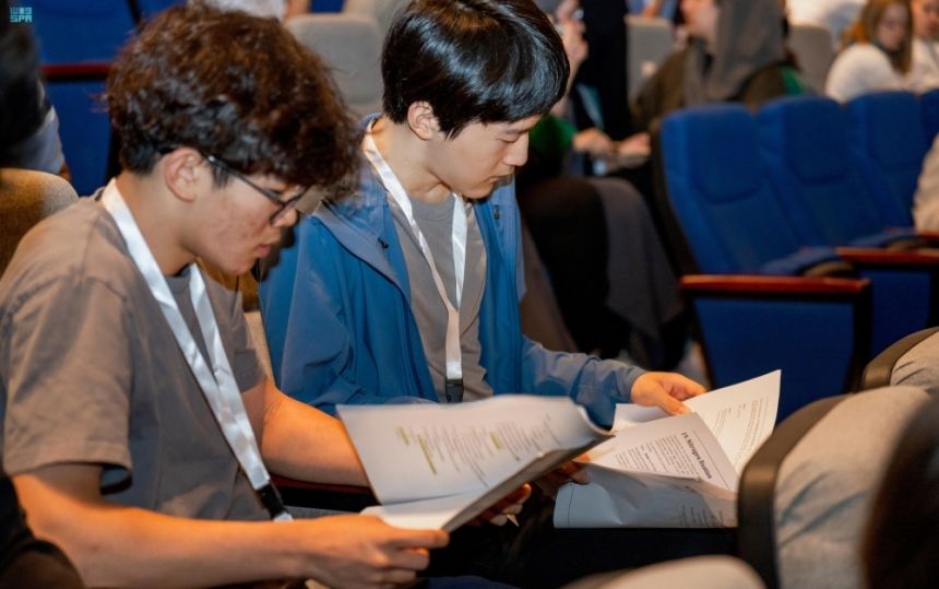 أولمبياد الكيمياء الدولي.. 260 متخصصًا عالميًا يترجمون الأسئلة لـ50 لغة