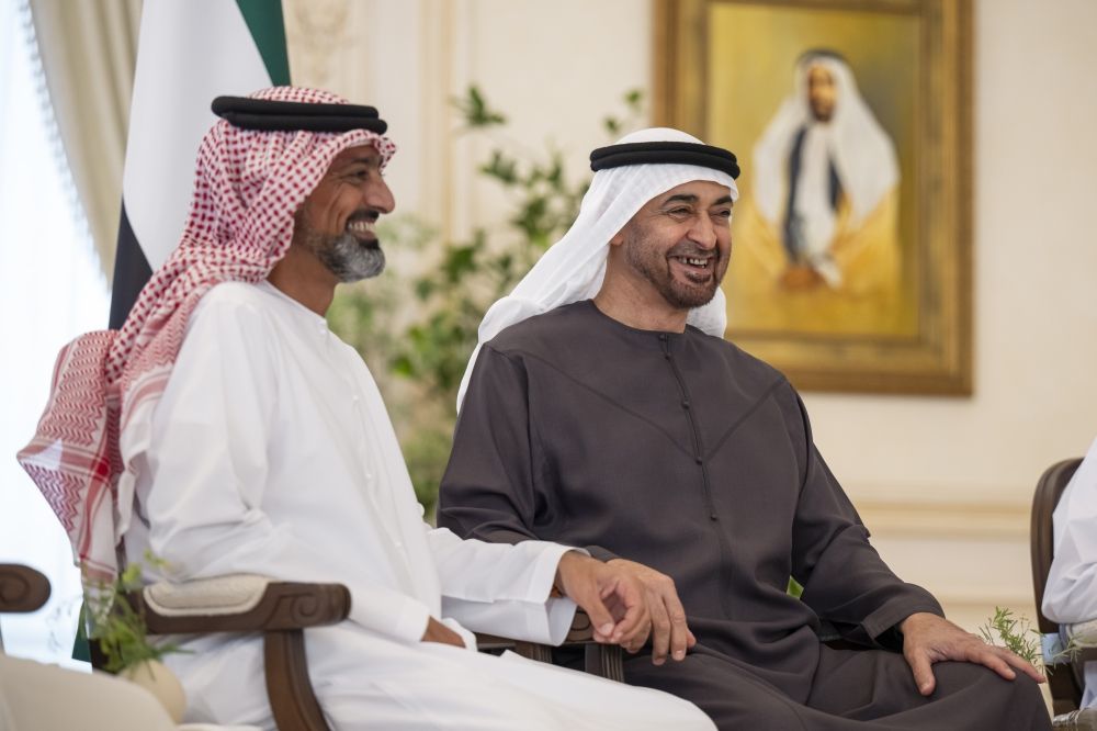 الامارات | رئيس الدولة يستقبل ولي عهد عجمان