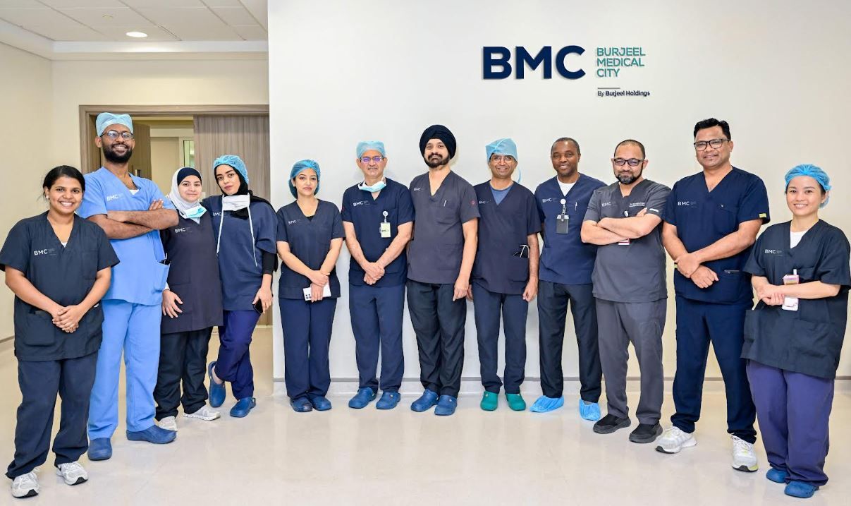 الامارات | نجاح جراحة معقدة لإنقاذ جنين إماراتي في بطن أمه