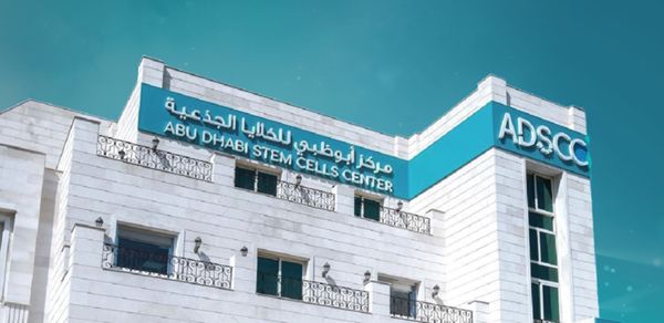 "أبوظبي للخلايا الجذعية" يجري 100 عملية زراعة نخاع عظم