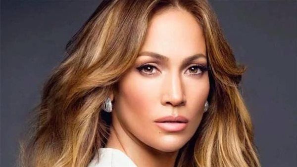 جينيفر لوبيز بعيد ميلادها الـ55 .. شبح الانفصال عن بن أفليك يهدد سعادتها