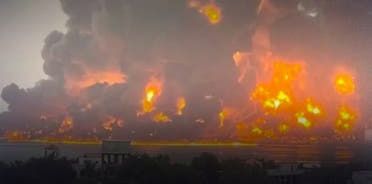 الخليج اليوم .. انفجار ونيران في الحديدة.. وإسرائيل تعترض مسيرات