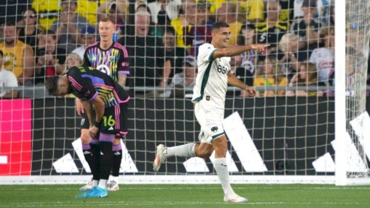 نجوم الدوري الأميركي يسقطون أمام نجوم الدوري المكسيكي 1-4