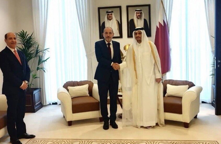 الخليج اليوم .. وزيرا خارجية الأردن وقطر يبحثان ملفي فلسطين ولبنان