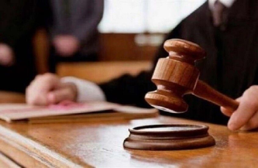 الخليج اليوم .. لـ"عدم كفاية الأدلة".. محكمة كويتية تبرئ شابا من تعاطي المخدرات وتقرر عدم جواز تفتيش الأب لغرفة ابنه