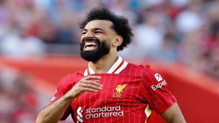صورة محمد صلاح بقميص فريق إسباني تثير الجدل