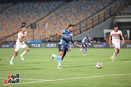 مصطفى شلبى يسجل الهدف الأول للزمالك فى شباك بيراميدز.. صور