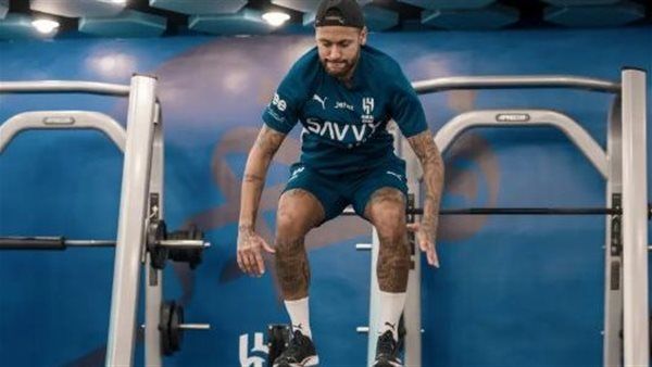 نيمار يواصل برنامجه التأهيلي في الهلال