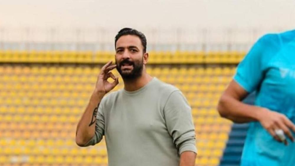 ميدو يفجّر مفاجأة ويعلن عودته لاعباً في الدوري المصري