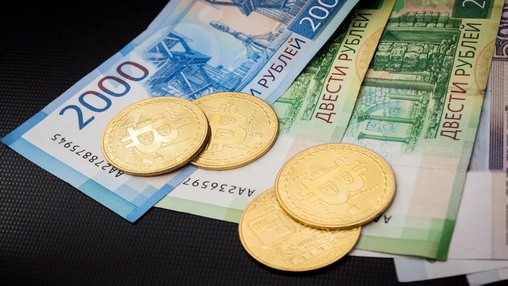 "المركزي الروسي" يواصل رفع سعر الروبل أمام العملات الرئيسية
