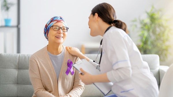 7 محاور للمعايير الوطنية للرعاية الصحية المنزلية