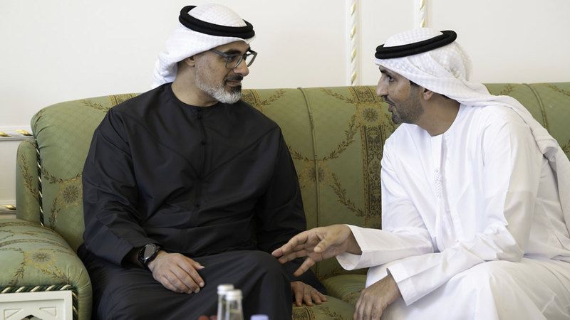 الامارات | خالد بن محمد يعزي في وفاة شمة أحمد عيسى الهاملي
