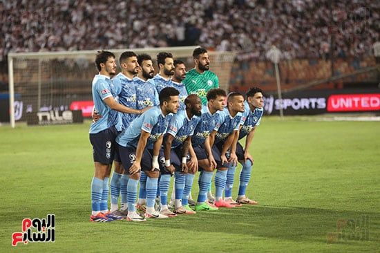 الزمالك يتقدم على بيراميدز بهدف شلبى فى الشوط الأول .. صور