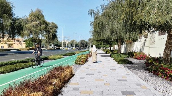 «البلديات والنقل»: توحيد تصاميم الأرصفة العامة في إمارة أبوظبي