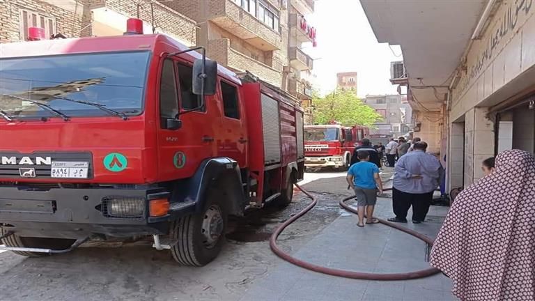السيطرة على حريقين بدار السلام و15 مايو دون إصابات
