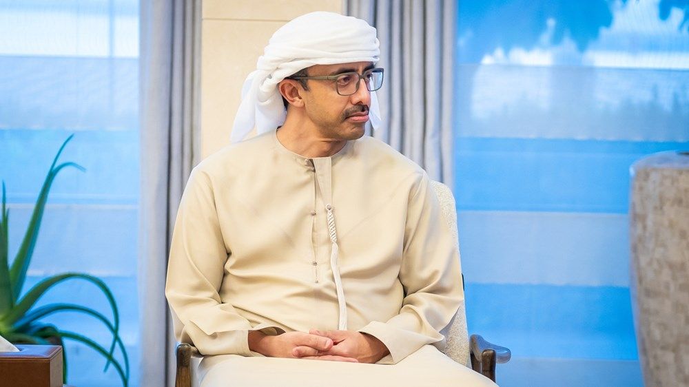 عبدالله بن زايد ووزير خارجية جيبوتي يبحثان العلاقات الثنائية