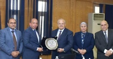 الخشت يترأس اجتماع مجلس كلية الطب ويشيد بانجازاته لدعم قصر العينى