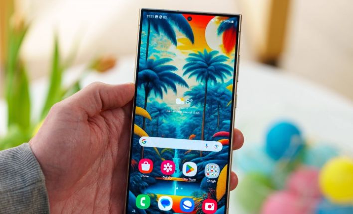 تكنولوجيا: هاتف Galaxy S25 Ultra يأتي بذاكرة عشوائية أعلى