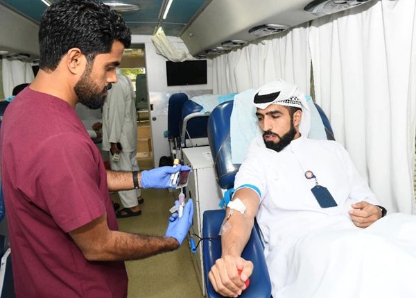 شرطة أبوظبي تنظم فعالية «قطرة من دمك حياة لغيرك»