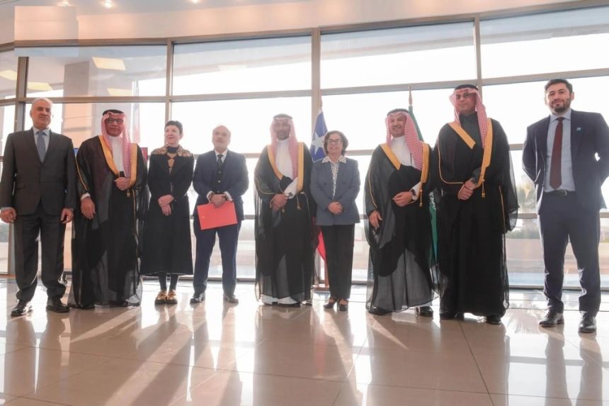 الخريف يدعو الشركات التشيلية إلى استغلال الفرص النوعية في الصناعة والتعدين بالمملكة