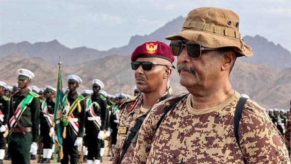 أول تصريح للبرهان بعد نجاته : الحرب مستمرة طالما العدو في منازل المواطنين