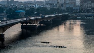 الخليج اليوم .. غرق يخت سياحي يضم سعوديين ومصريين في نهر النيل