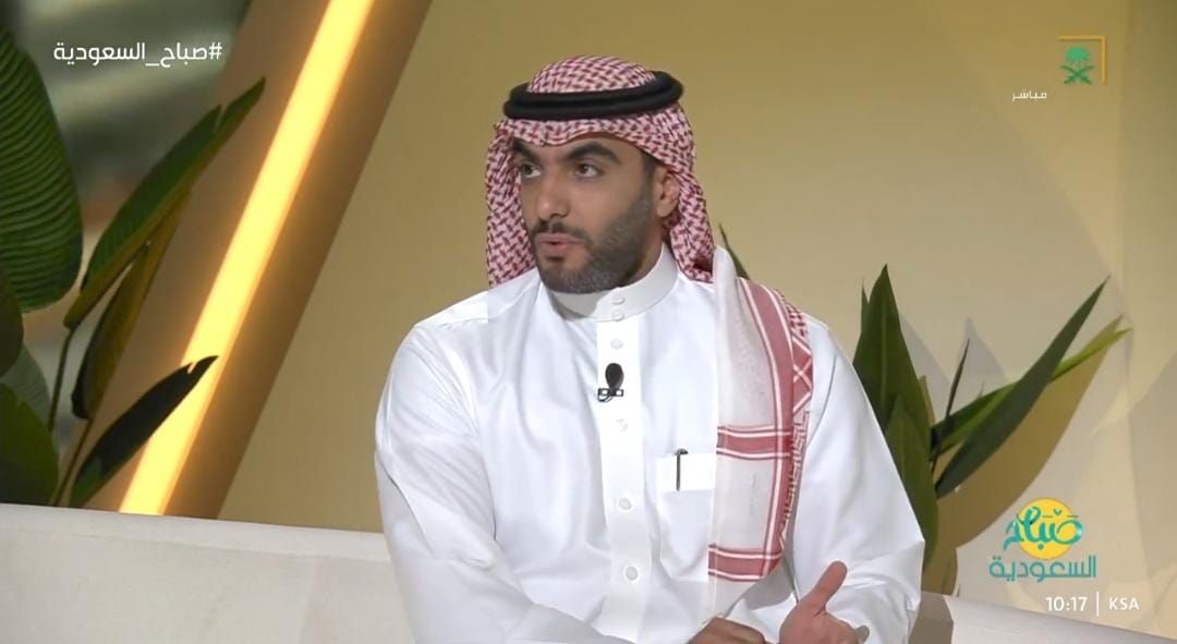 استشاري: “التقدم في العمر والتعرض المزمن لضربات الشمس والتدخين” أبرز أسباب إصابة العين بالماء الأبيض