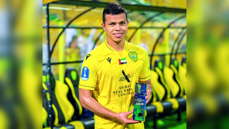 الامارات | إعلان القوائم النهائية لمرشحي حفل جوائز «المحترفين»