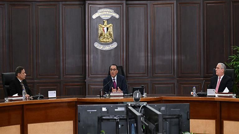 في حوار الـ 3 ساعات.. ماذا قال مدبولي للإعلاميين عن قضايا الرأي العام؟