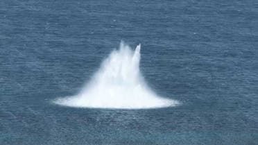 الخليج اليوم .. تدمير صاروخ حوثي تحت الماء قبالة باب المندب