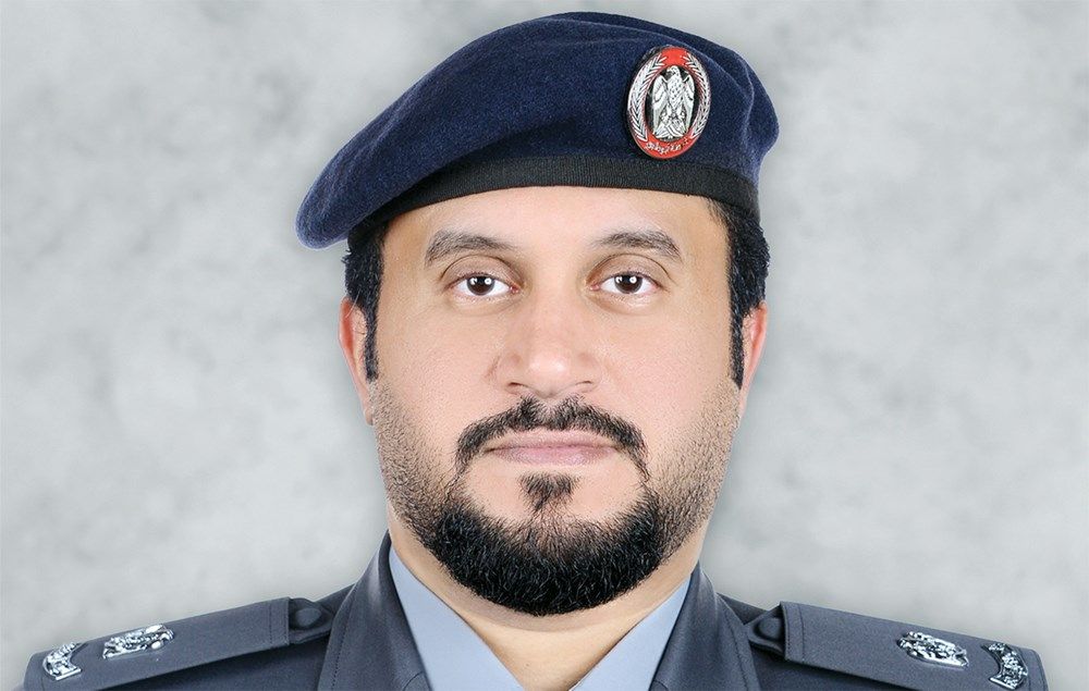شرطة أبوظبي: «دورية السعادة» ترسخ القيم الإيجابية وتعزز الوعي المروري