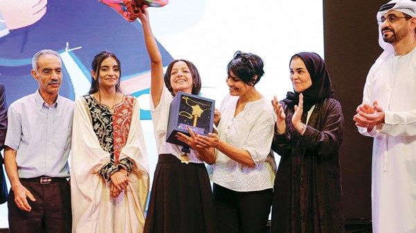 غفران الجلاصي بطلة «تحدي القراءة العربي» في تونس