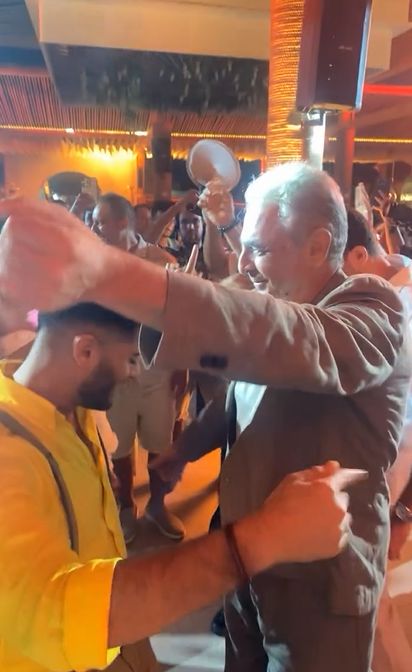 رقص محمود حميدة ولقاء سويدان وداليا البحيرى فى فرح بشرى وخالد حميدة.. صور