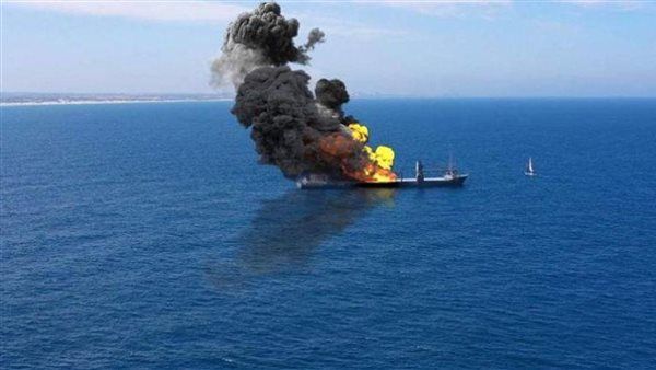 انفجار قرب سفينة شرق عدن اليمنية