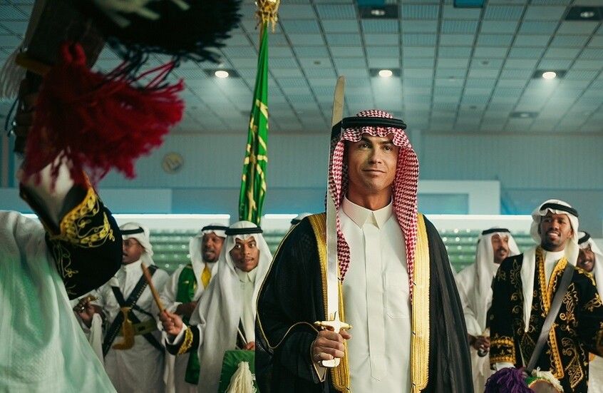 الخليج اليوم .. رونالدو يعلق على ملف ترشيح السعودية لاستضافة مونديال 2034