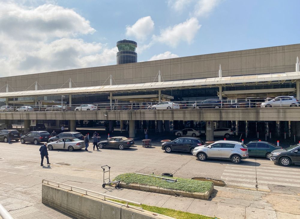 شركتا "إير فرانس"  و"ترانسافيا" تمددان تعليق رحلاتهما إلى بيروت