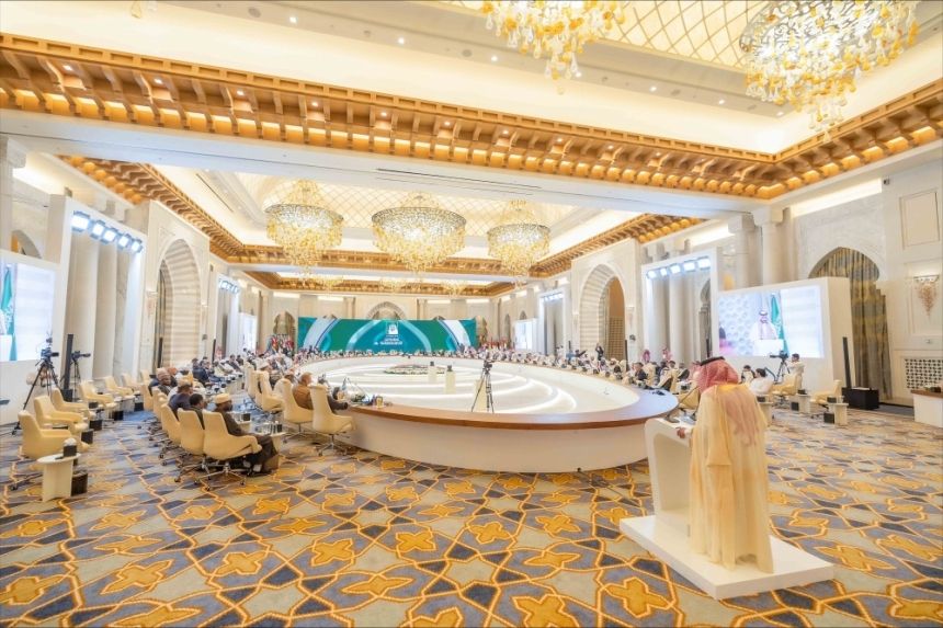 برعاية الملك.. انطلاق أعمال مؤتمر وزراء الأوقاف والشؤون الإسلامية في مكة