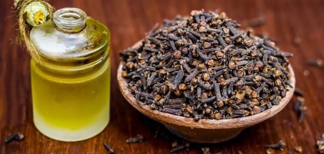 وصفة القرنفل السحرية للتخلص من شيب الشعر بشكل نهائي ودون عودة.. طبيعية 100%