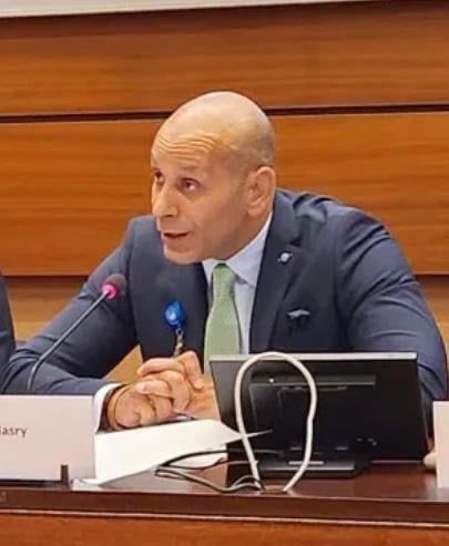 حقوق الإنسان بين الحقيقة والسياسة