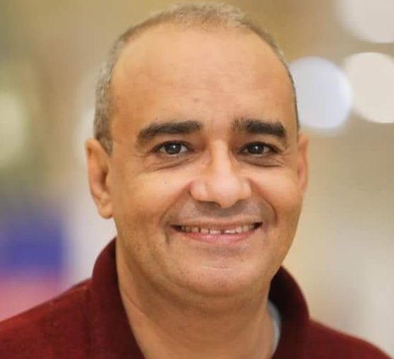 «تاجر الحكايات».. مأزق البراءة والفقر والرقابة