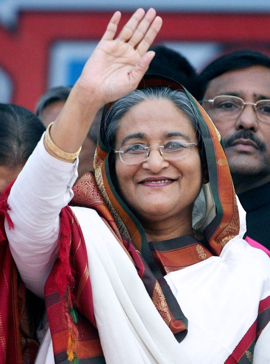 حسينة واجد.. كل ما تريد معرفته عن رئيسة وزراء بنجلاديش المستقيلة