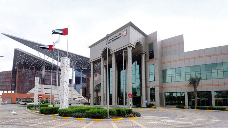 الامارات | امرأة تستولي على 320 ألف درهم أقساط جمعية لمشترك