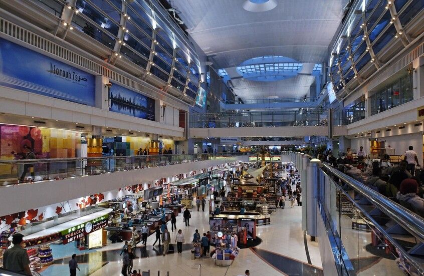 الخليج اليوم .. مطار دبي الدولي يسجل رقما قياسيا