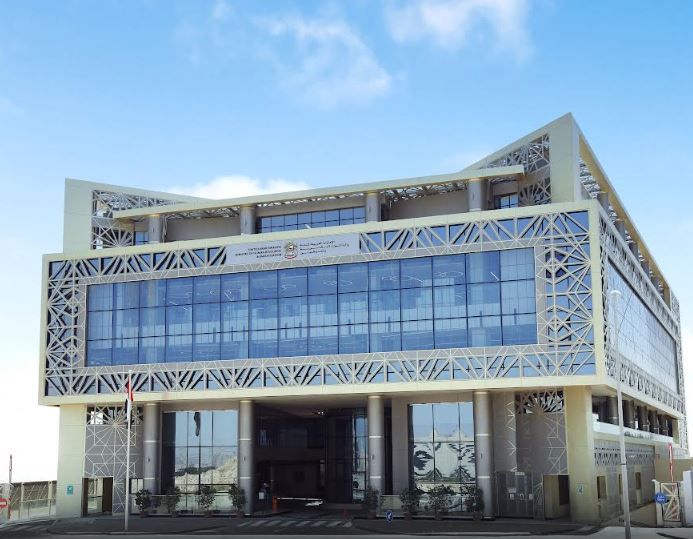 الامارات | «الموارد البشرية والتوطين» تتيح للمتعاملين الاستشارات بالصوت والصورة عبر هذه الخدمة