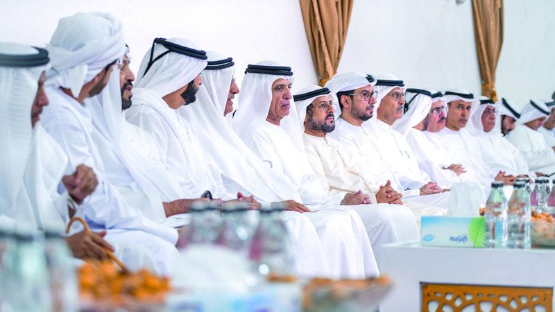 الامارات | سعود بن صقر يقدّم واجب العزاء في وفاة محمد بن سعيد الطاير