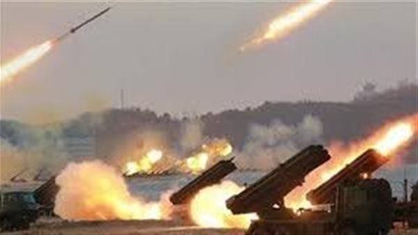 حزب الله يطلق دفعة صاروخية كبيرة شمال فلسطين